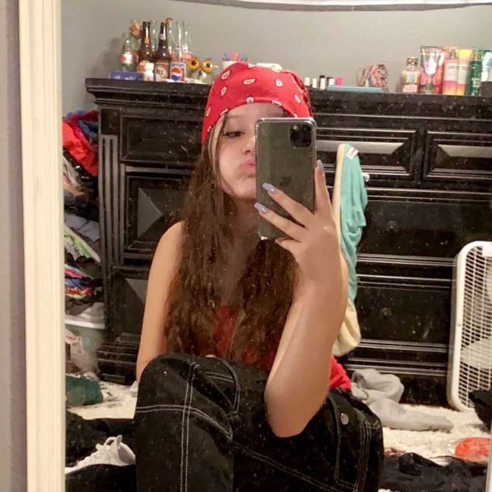 Meet your Posher, Sofia